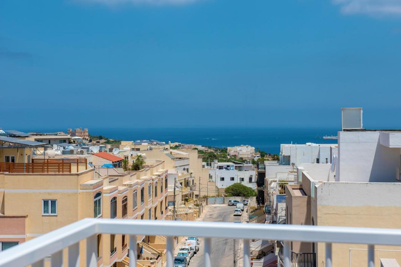 Summer Breeze Penthouse With Private Hot Tub & Terrace With Panoramic Views, By Getawaysmalta Mellieħa Eksteriør billede