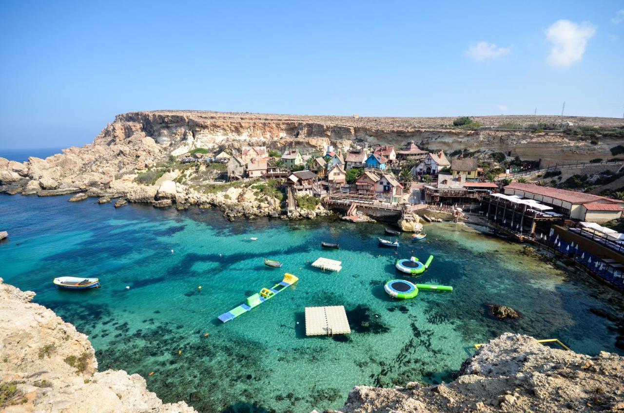 Summer Breeze Penthouse With Private Hot Tub & Terrace With Panoramic Views, By Getawaysmalta Mellieħa Eksteriør billede